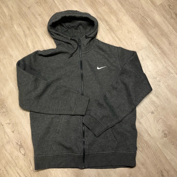 Nike Other - Nike Men’s Gray Zip-Up Size Large